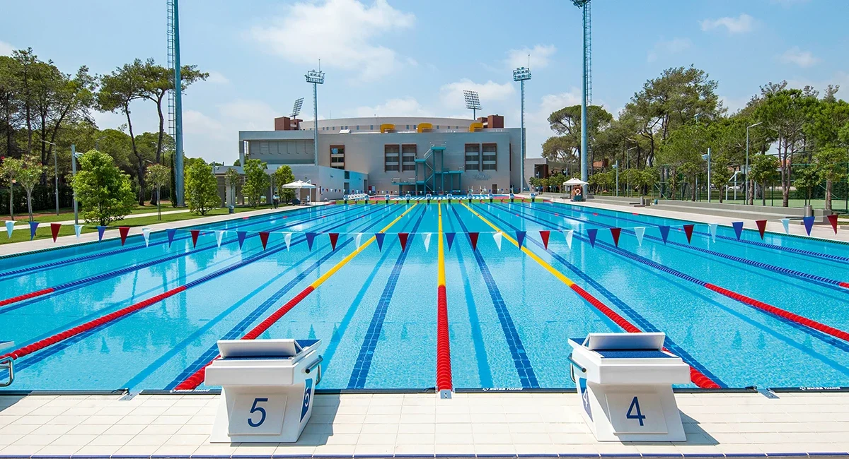 Spor Havuzlarında FINA Standartlarına Uygun Karo Çözümleri Nelerdir?