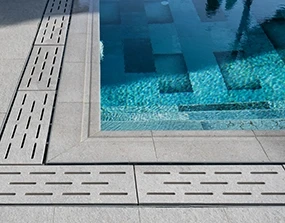 Bordes de Piscina